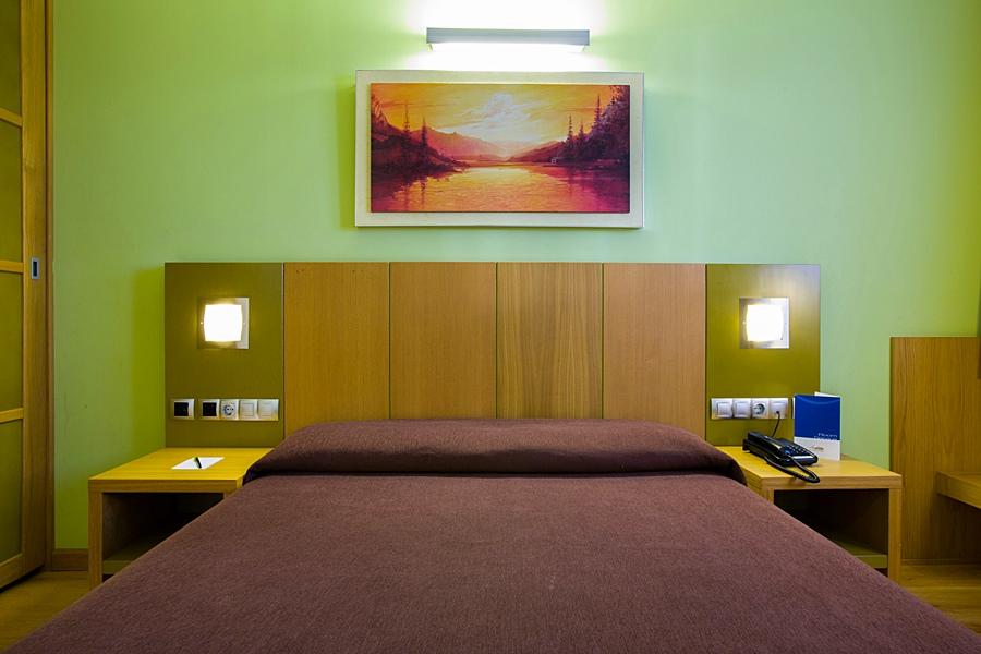 Hotel La Borona 기욘 외부 사진