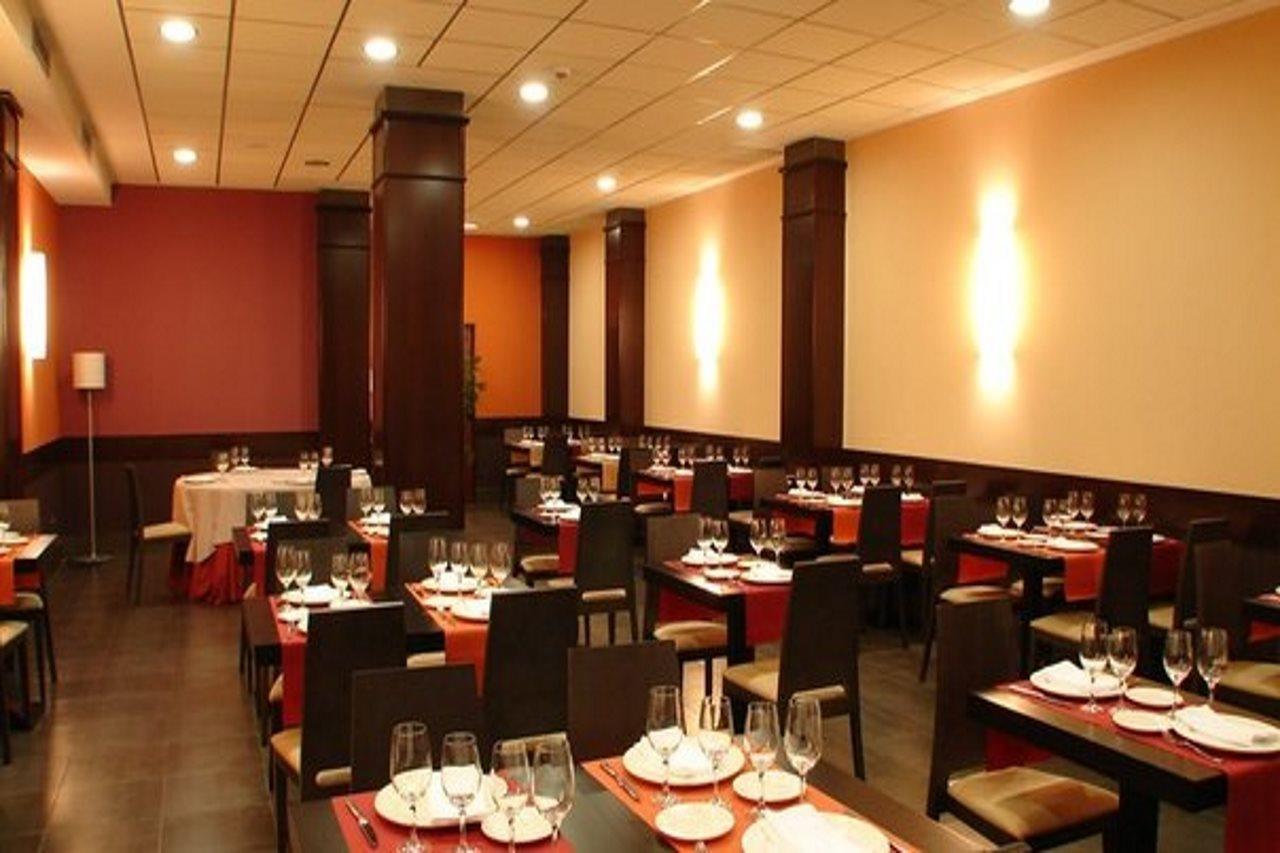 Hotel La Borona 기욘 외부 사진